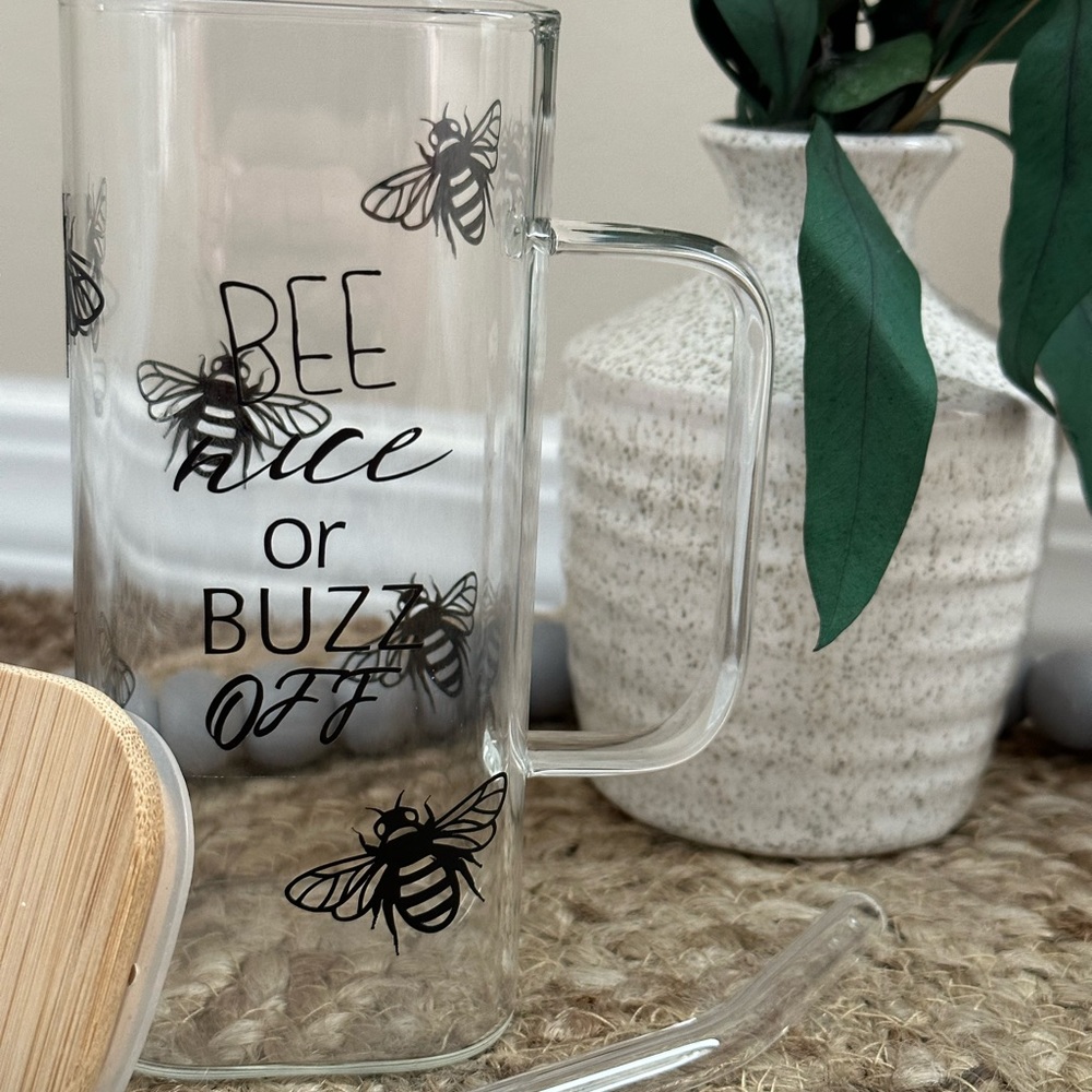 Bee Nice or Buzz Off - Picture 4 of 4